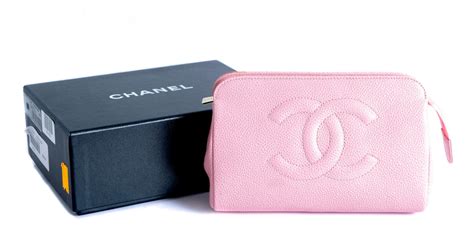 chanel pink makeup bag|Chanel makeup bag free gift.